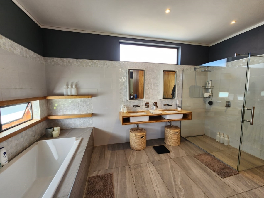 3 Bedroom Property for Sale in Wild Olive Estate Free State